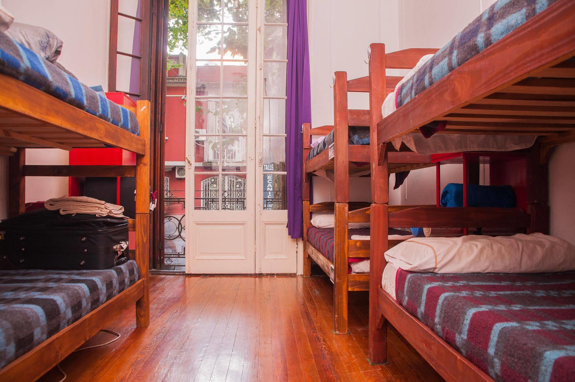 Blanes Hostel Montevideo Zewnętrze zdjęcie